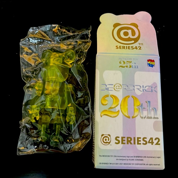 Be@rbrick Series 42 Blind box - JB - Picture 1 of 4